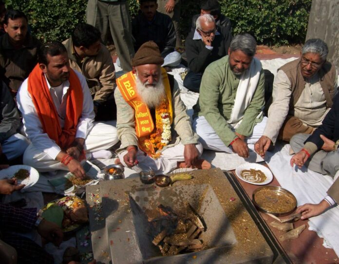 सानंद तुलसी बाग की स्थापना