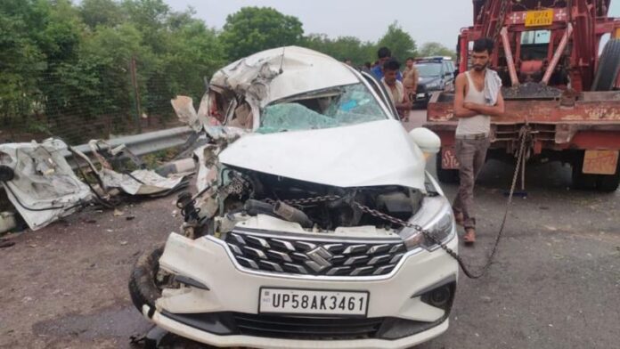 road-accident_e99138cfa8c07128c1.jpg