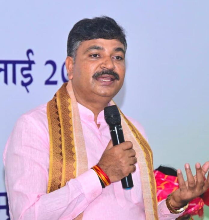 2348 सरकार को घेरते नेता प्रतिपक्ष टीकाराम जूली