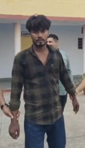 ईनामी आरोपी गिरफ्तार