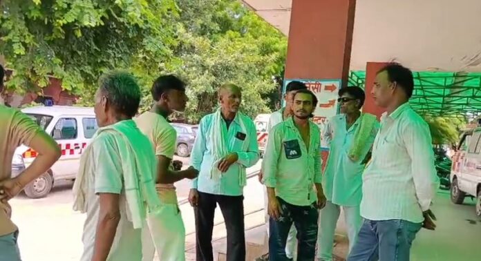 2458 विवाहिता का शव पेड़ से लटका मिला