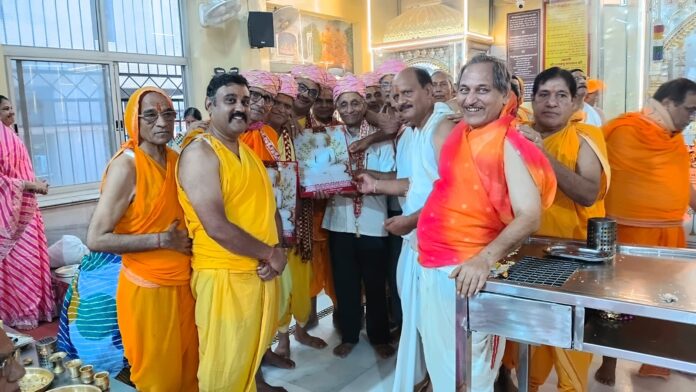 2505 गायत्री नगर में मोक्ष कल्याणक श्रद्धा से मनाया