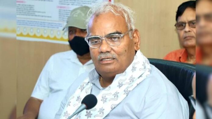 Education-Minister-Madan-Dilawar.jpg