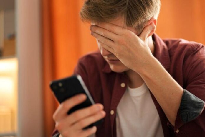 phone-1.jpg
