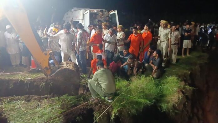2608 बुटोली बोरवेल रेस्क्यू