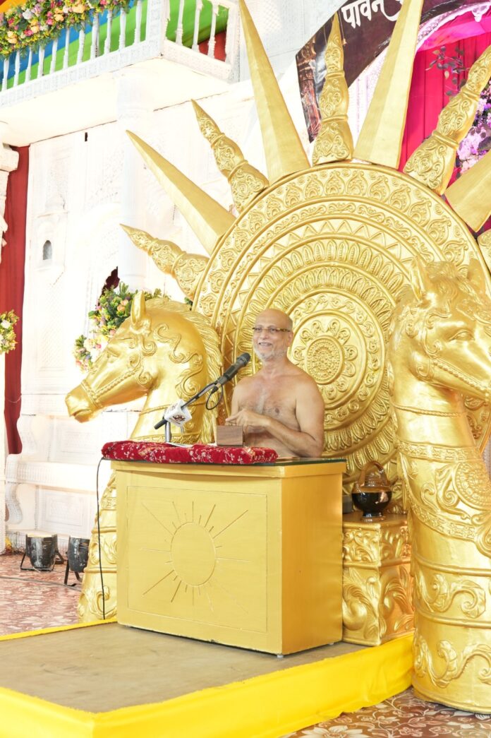 2670 आचार्य पुलकसागर महाराज
