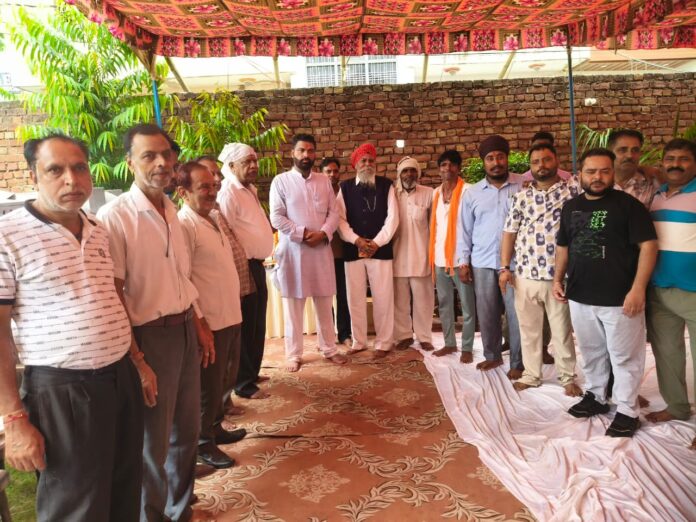 460 पंकज रोघा के चुनाव कार्यालय उद्घाटन