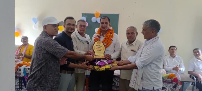 477 चंद्रभान यादव विदाई समारोह