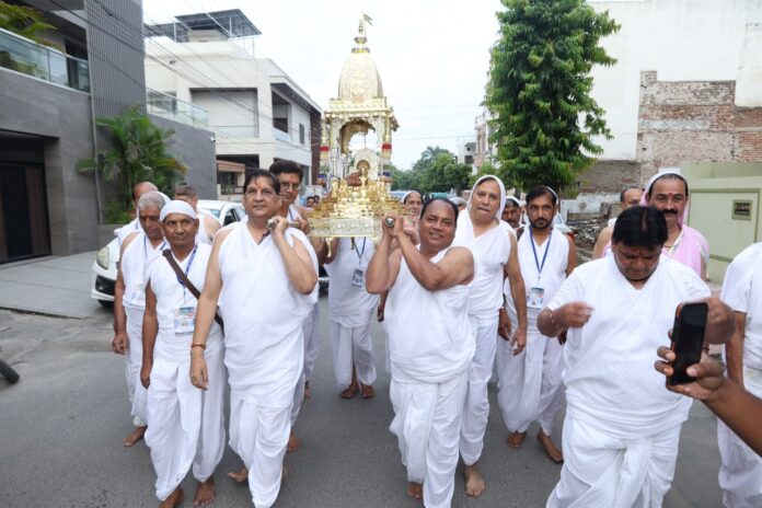 पहले दिन उत्तम क्षमा धर्म की आराधना