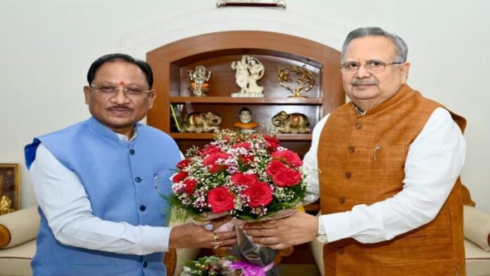 hindi-news_1492c4c87847f6648a912.jpg