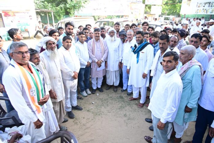 नेता प्रतिपक्ष टीकाराम जूली