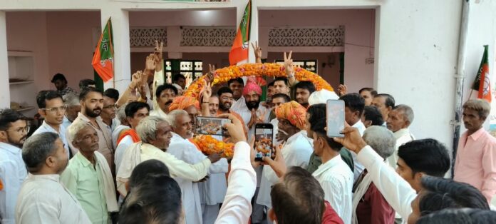प्रदीप जैन के स्वागत के साथ भाजपा प्रत्याशियों का जनसंपर्क अभियान