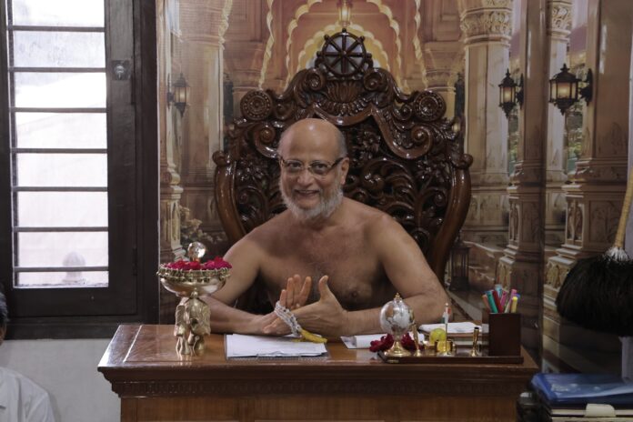 2994 आचार्य पुलकसागर महाराज