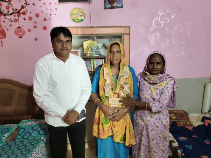 2997 पति का संकल्प और पूजा की जीत