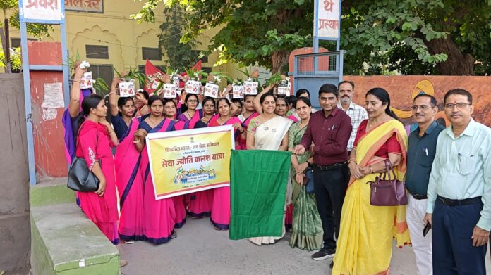 711 विकसित भारत के संदेश के साथ जागरूकता रैली