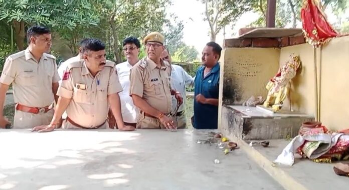 800 पुलिस जांच जारी