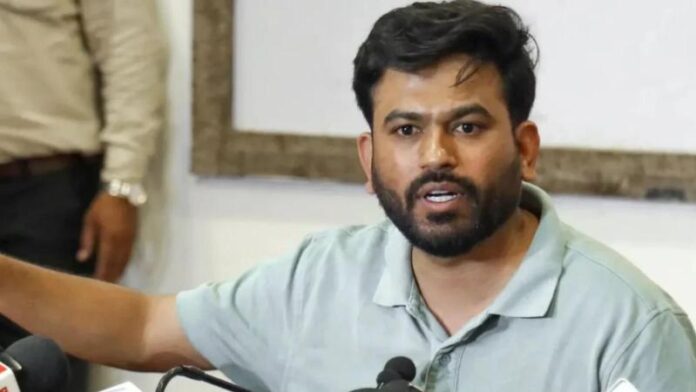 abhijeet-dipke.jpg