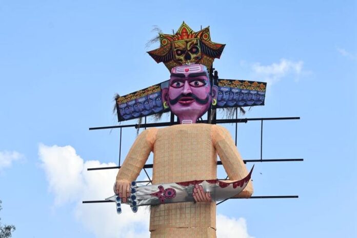 ithara-ma-aaja-ravanae-thahana_c.jpg